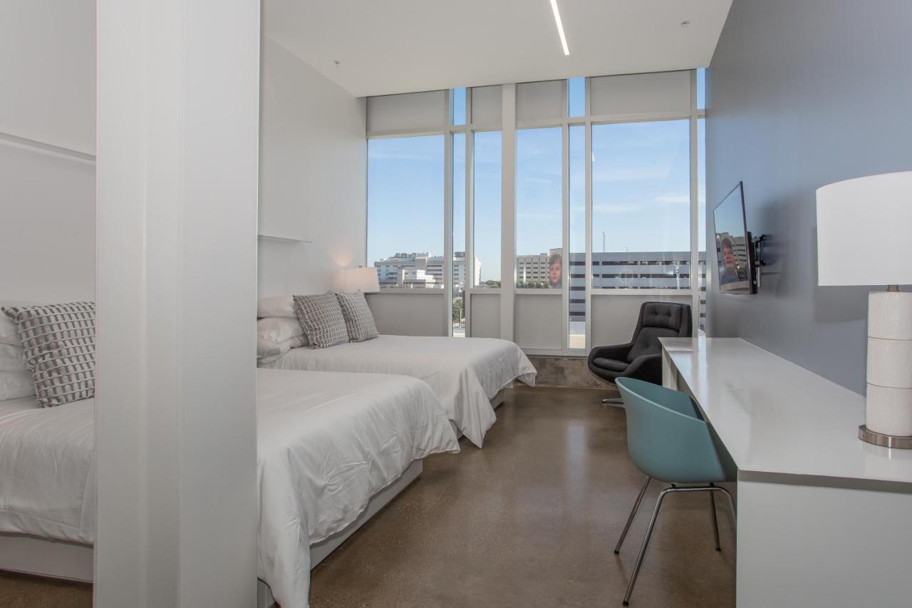 Hotel Revel フォートワース エクステリア 写真